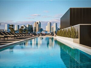 Piscine sur le toit