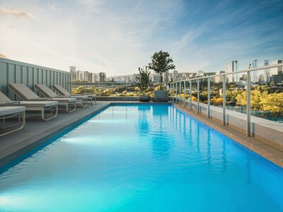 Sherwin condos locatifs piscine creusée sur le toit