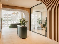 Monarc Infiniti lobby