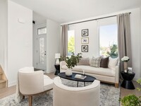 Univert LaSalle salon