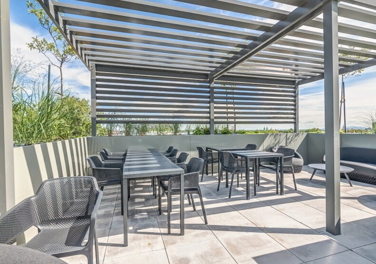 468SG terrasse sur le toit