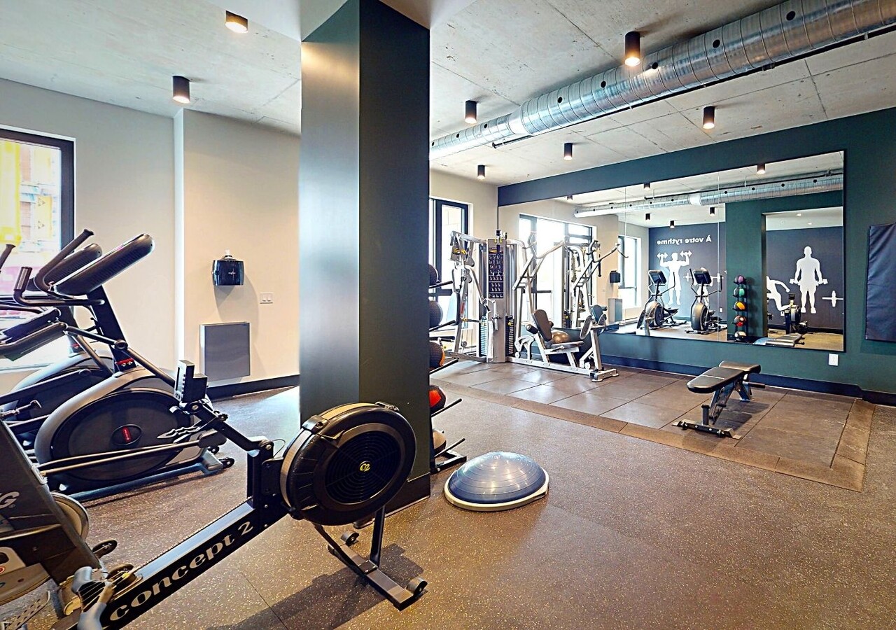 Baldwin Condos & Penthouses salle d'entraînement toute équipée
