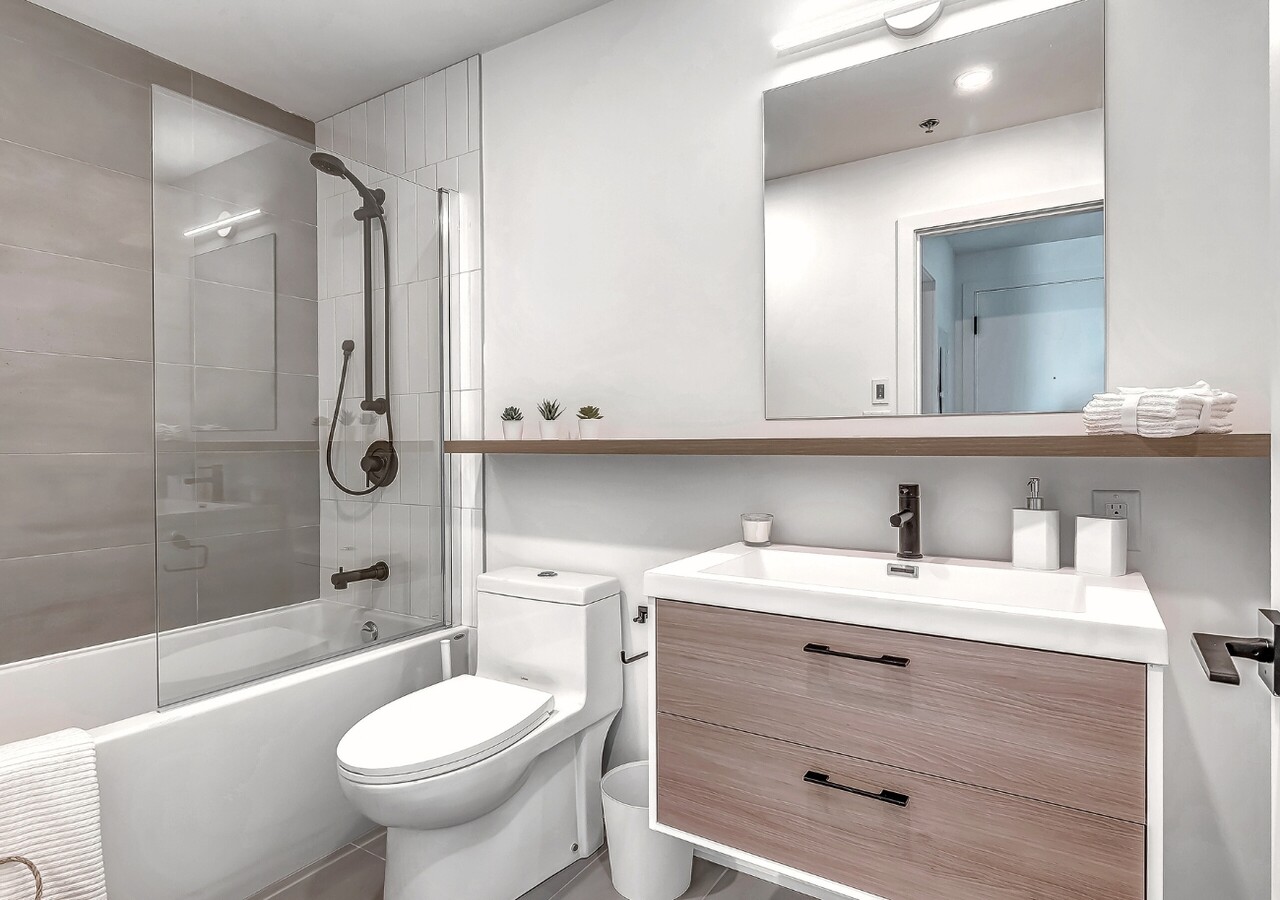 Milhaus Condos salle de bain