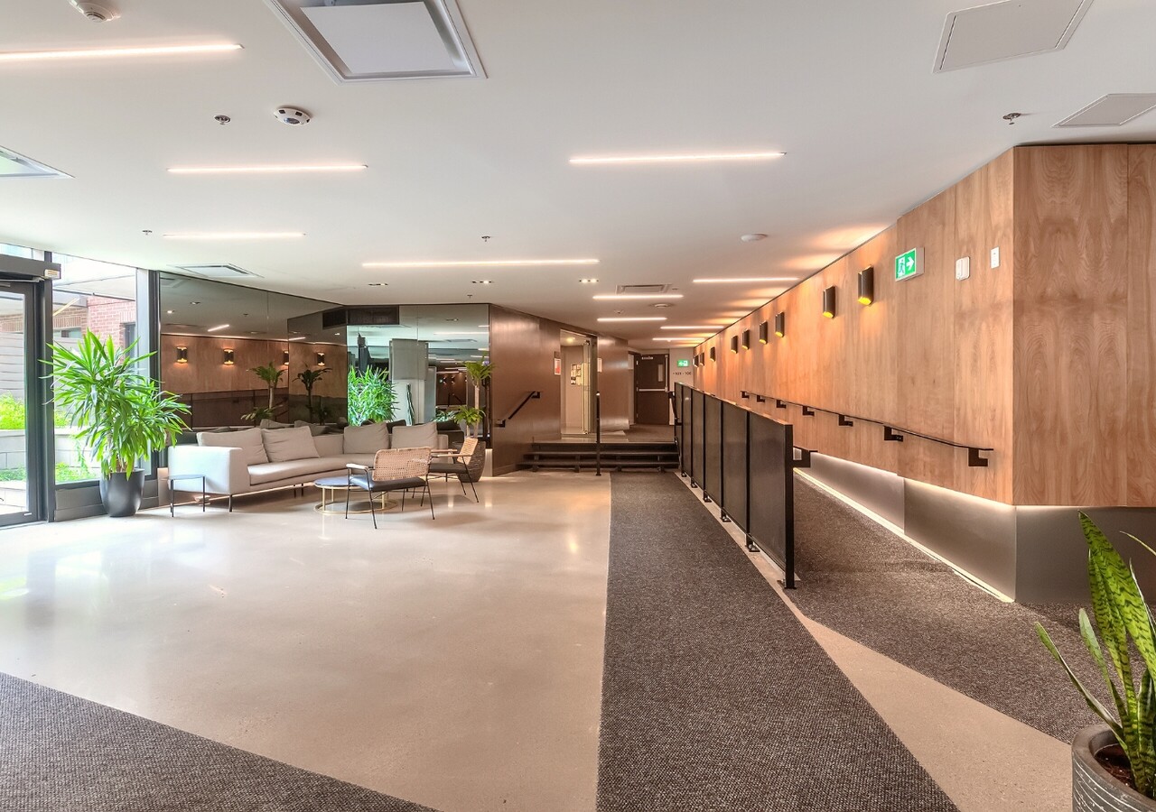Domo Appartements lobby
