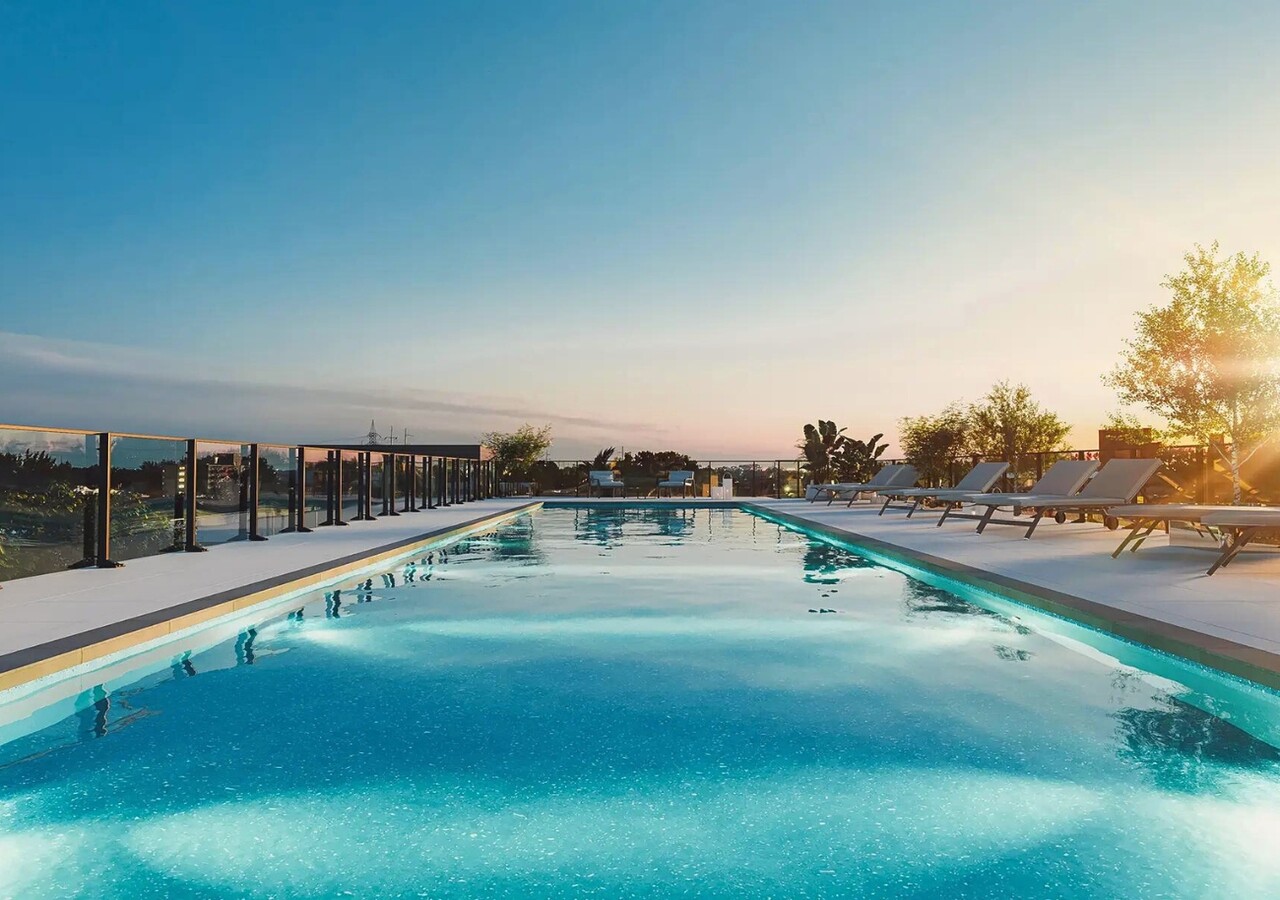 Erin Condos locatifs piscine sur le toit
