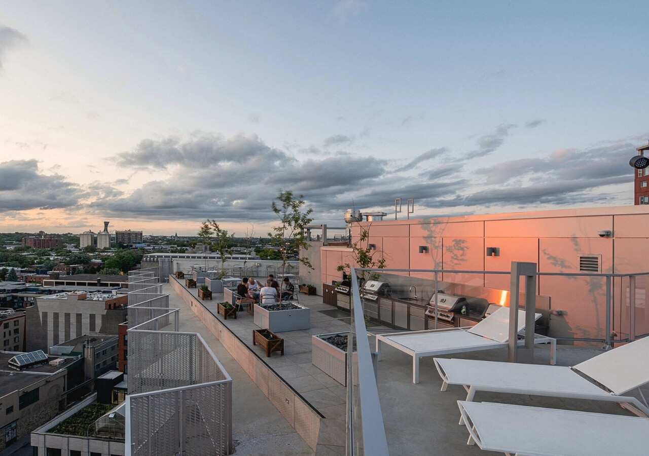 Esplanade Cartier terrasse sur le toit