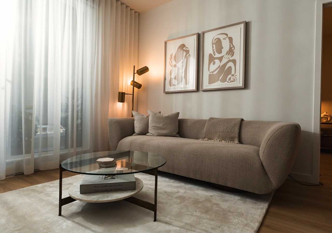 Hemisphere salon