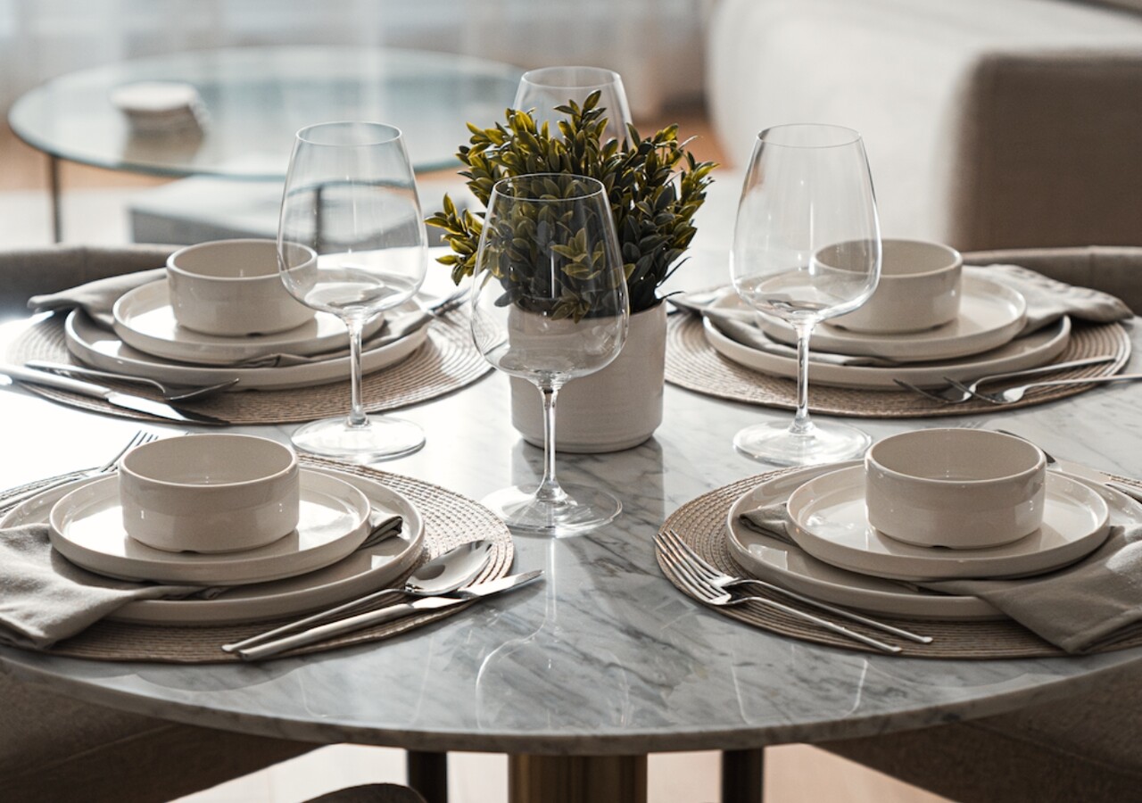 Hemisphere table à manger