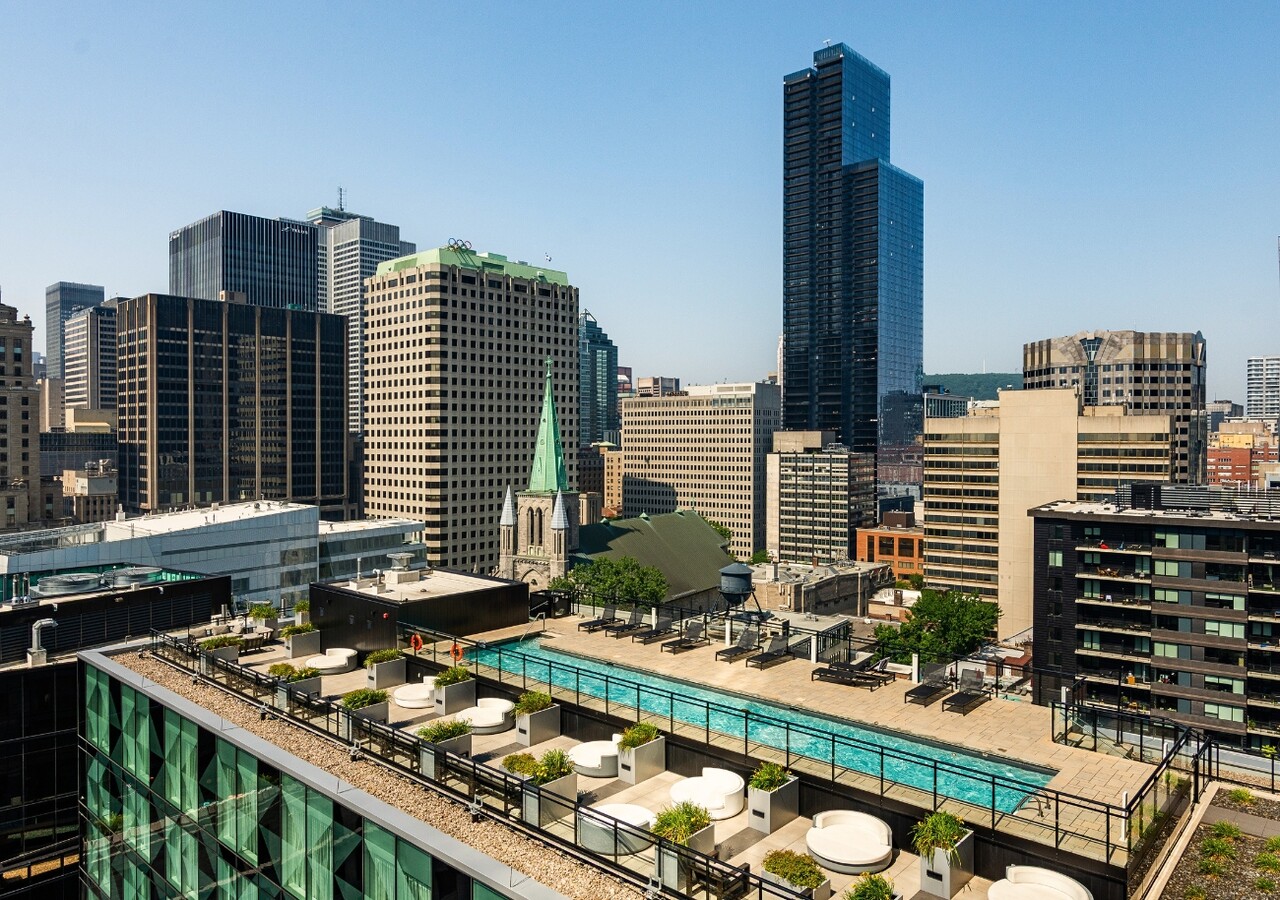 Humaniti Montréal terrasse sur le toit