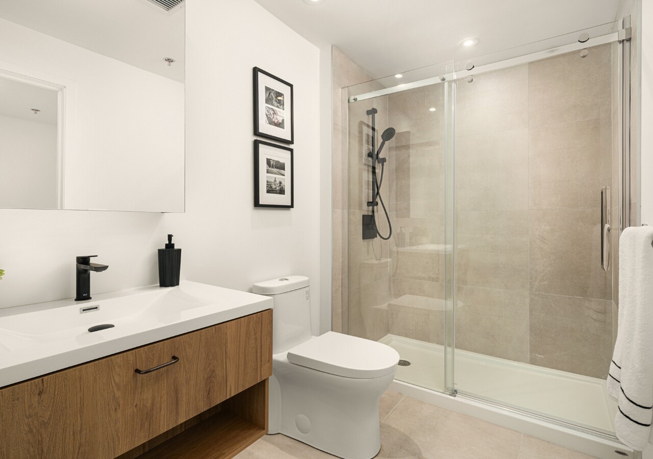 Joseph Condos salle de bain