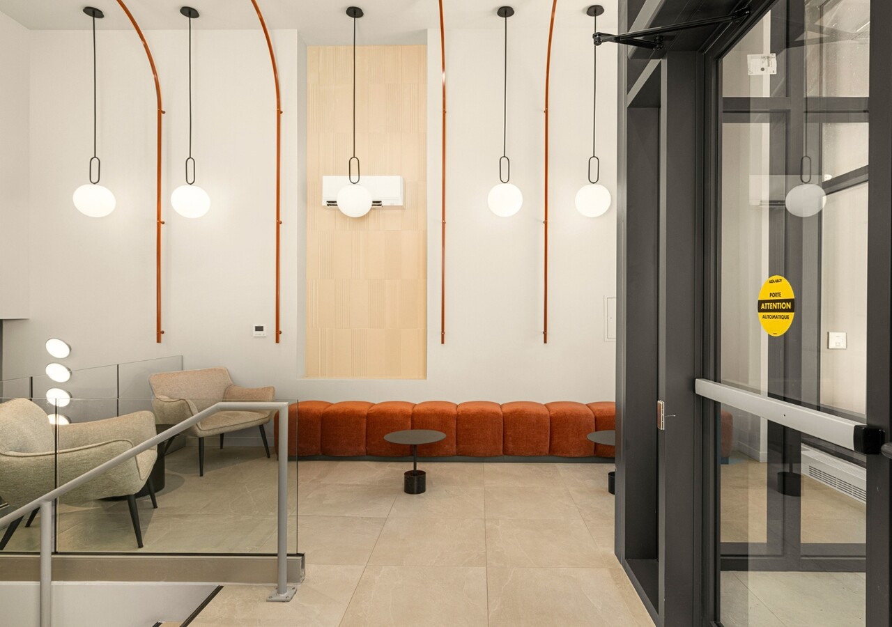 Joseph Condos hall d'entrée