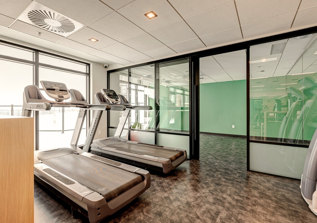 Le Kalm gym with yoga room