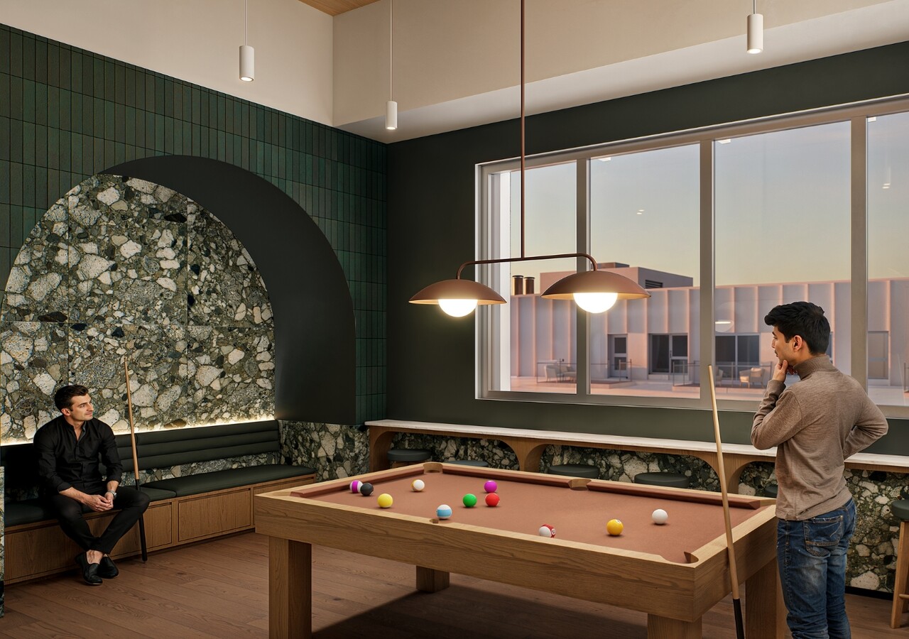 Laforest Québec salon avec table de billard