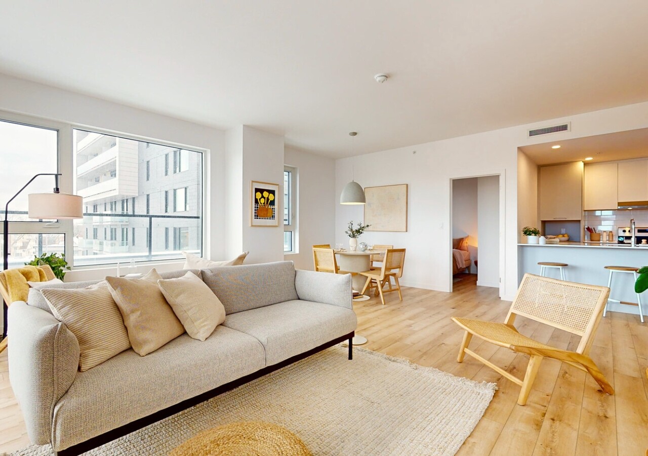 Le Novia luminous living room