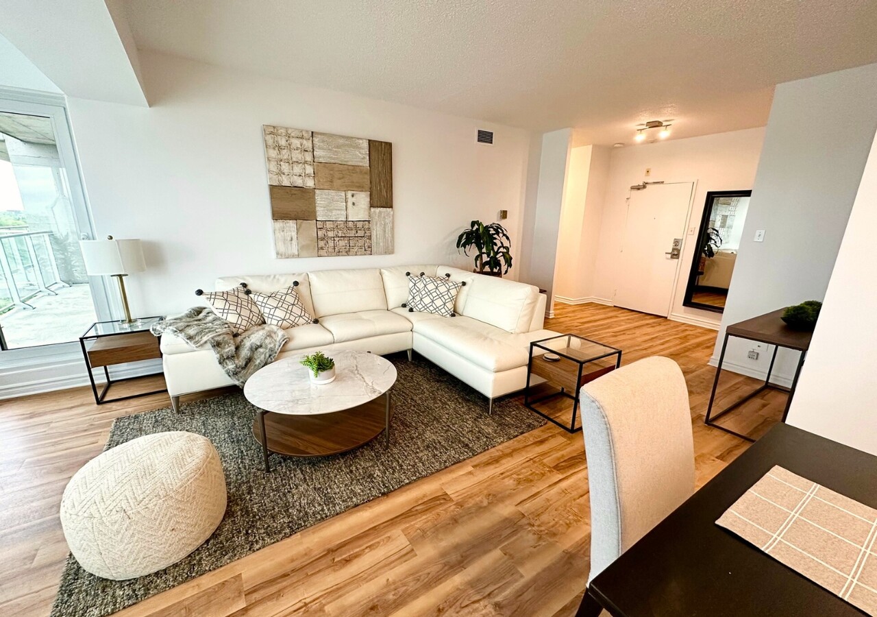 Le Sans Soucy salon