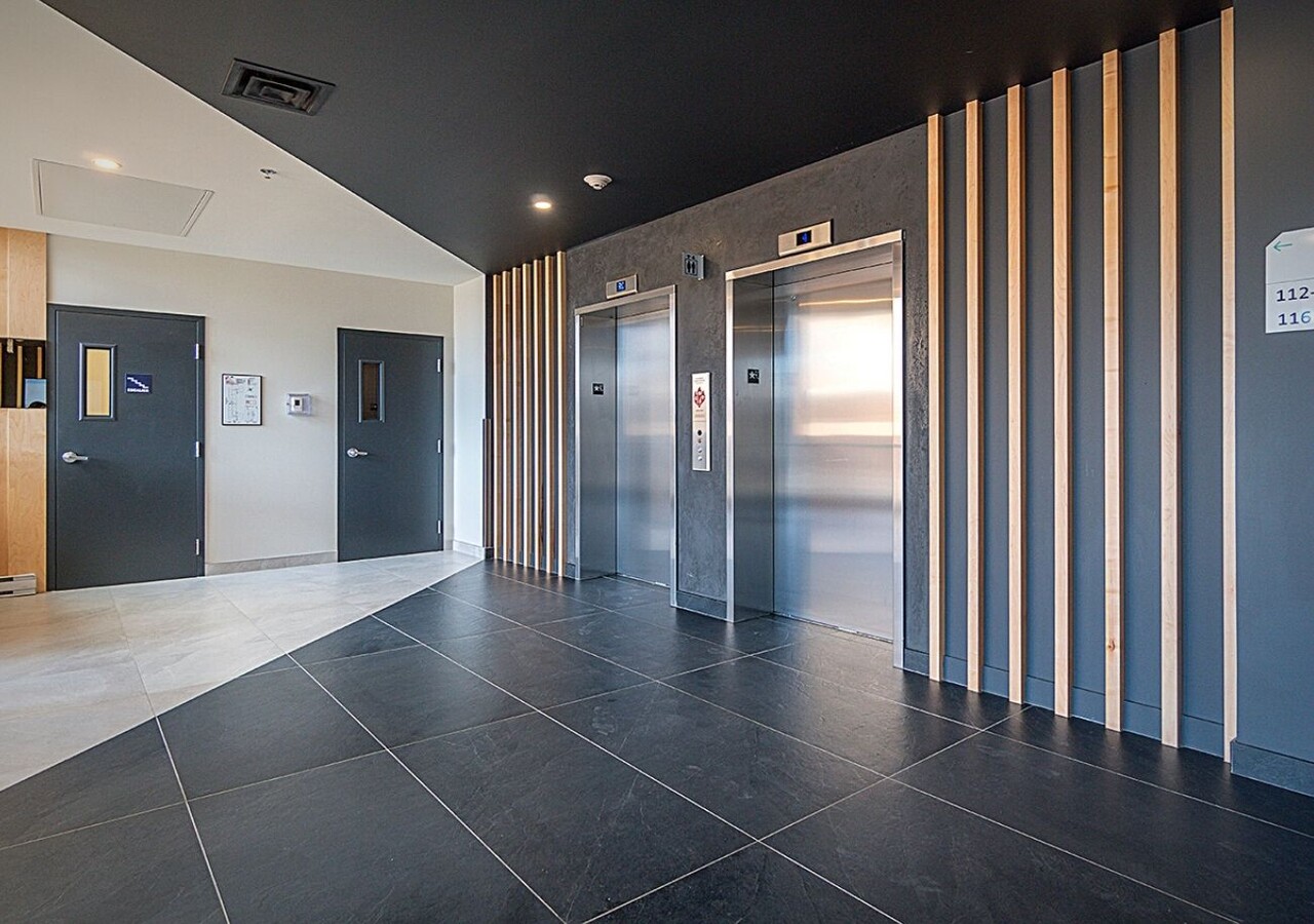 Le Vivo Sherbrooke ascenseur 
