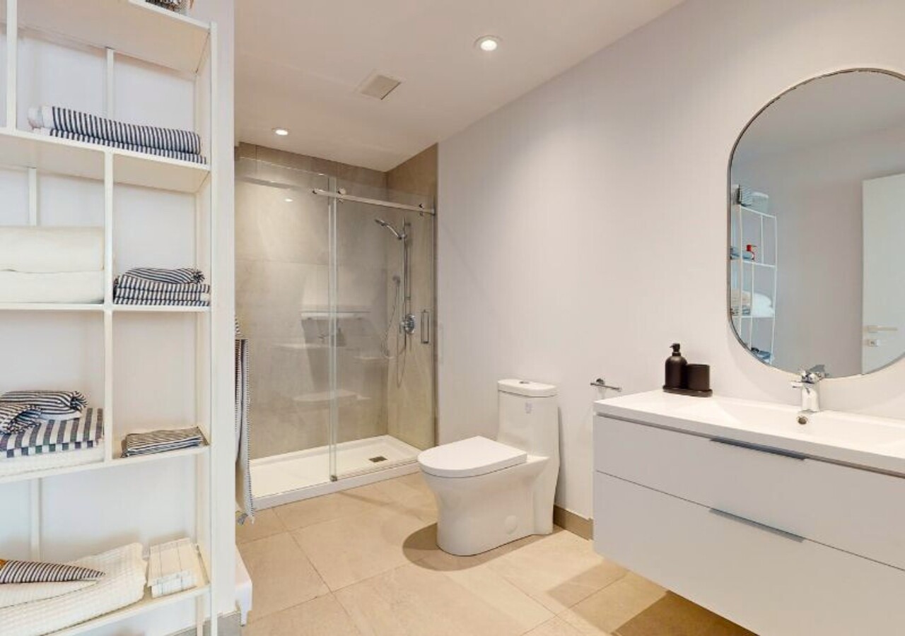 Westisle bathroom