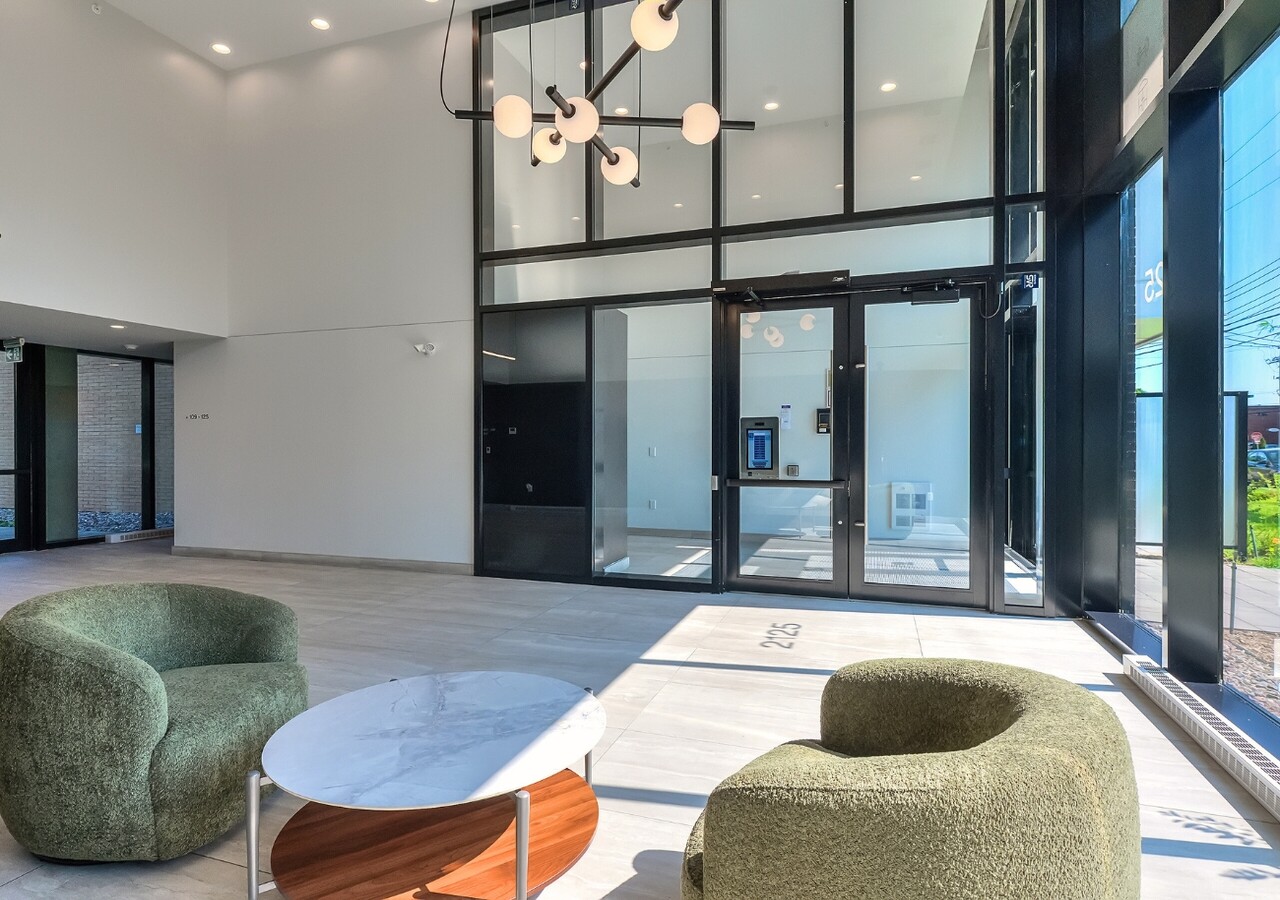 Leora condos lobby