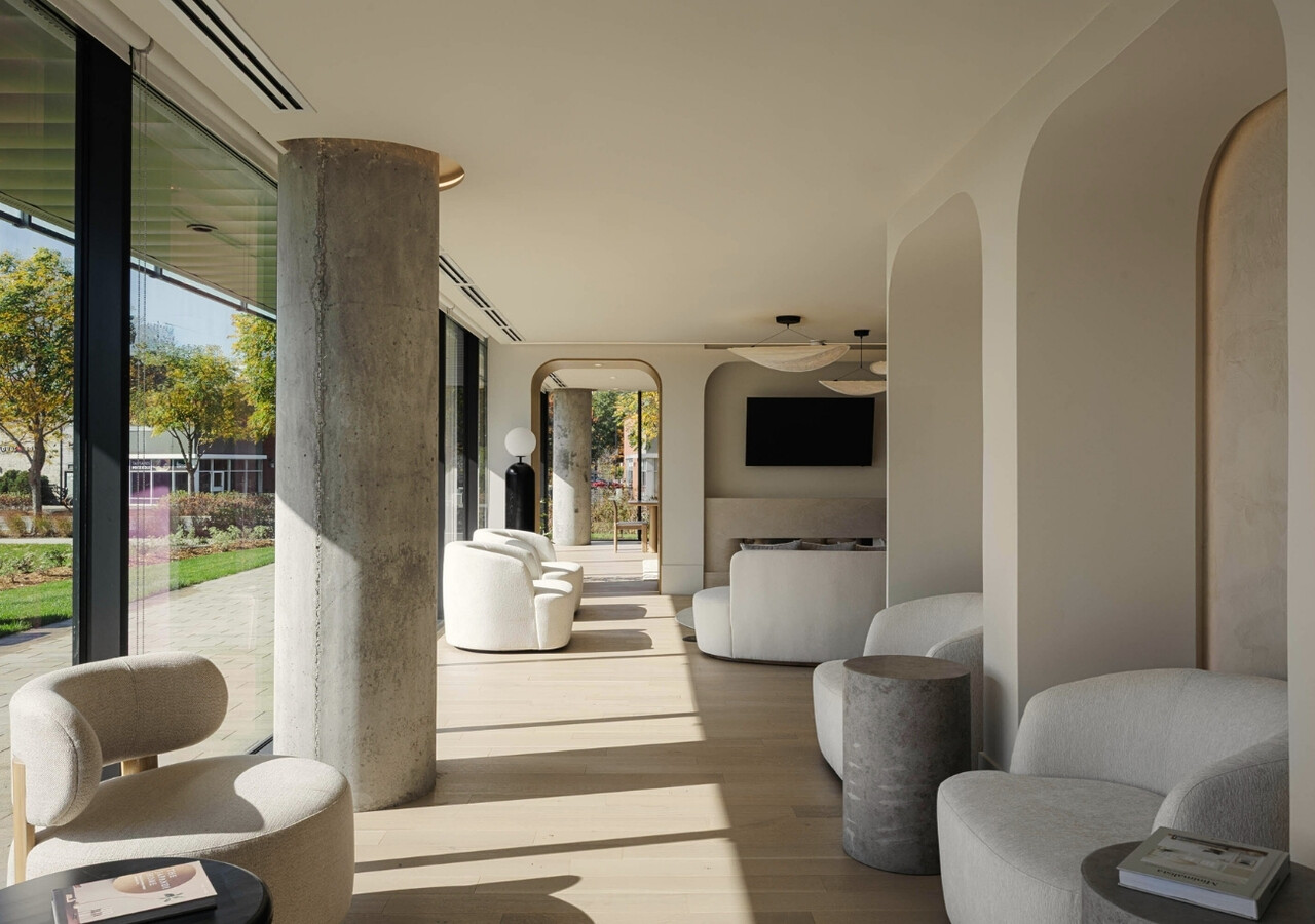 Lustra lobby