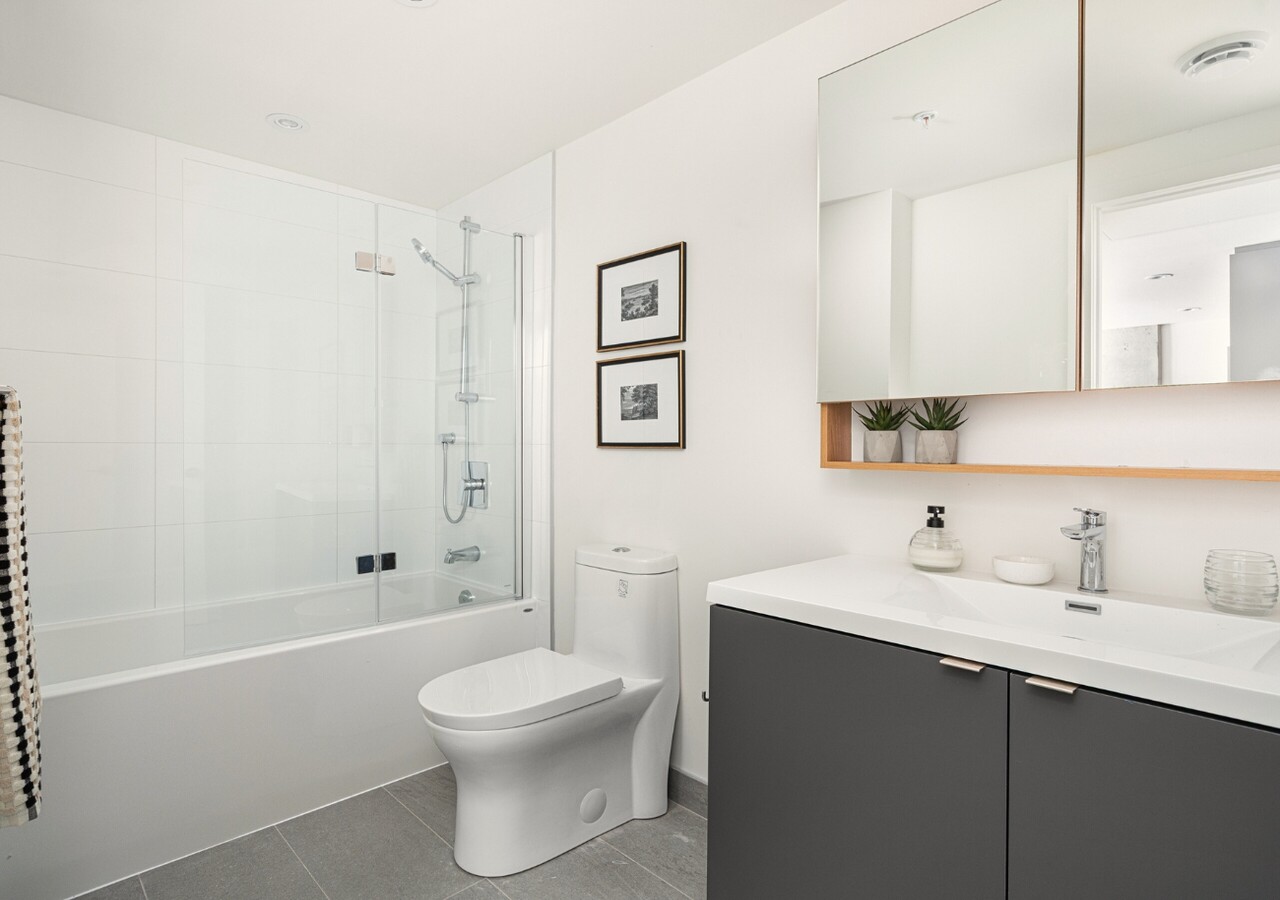 Sherwin condos salle de bain