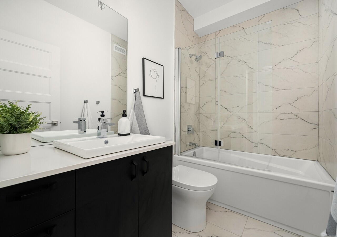 Univert LaSalle salle de bain