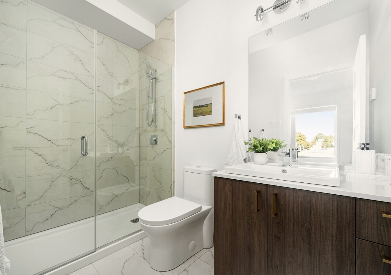 Univert LaSalle salle de bain
