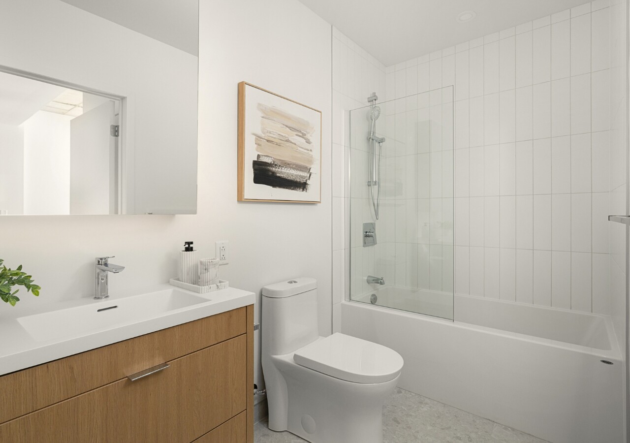 Univert LaSalle salle de bain